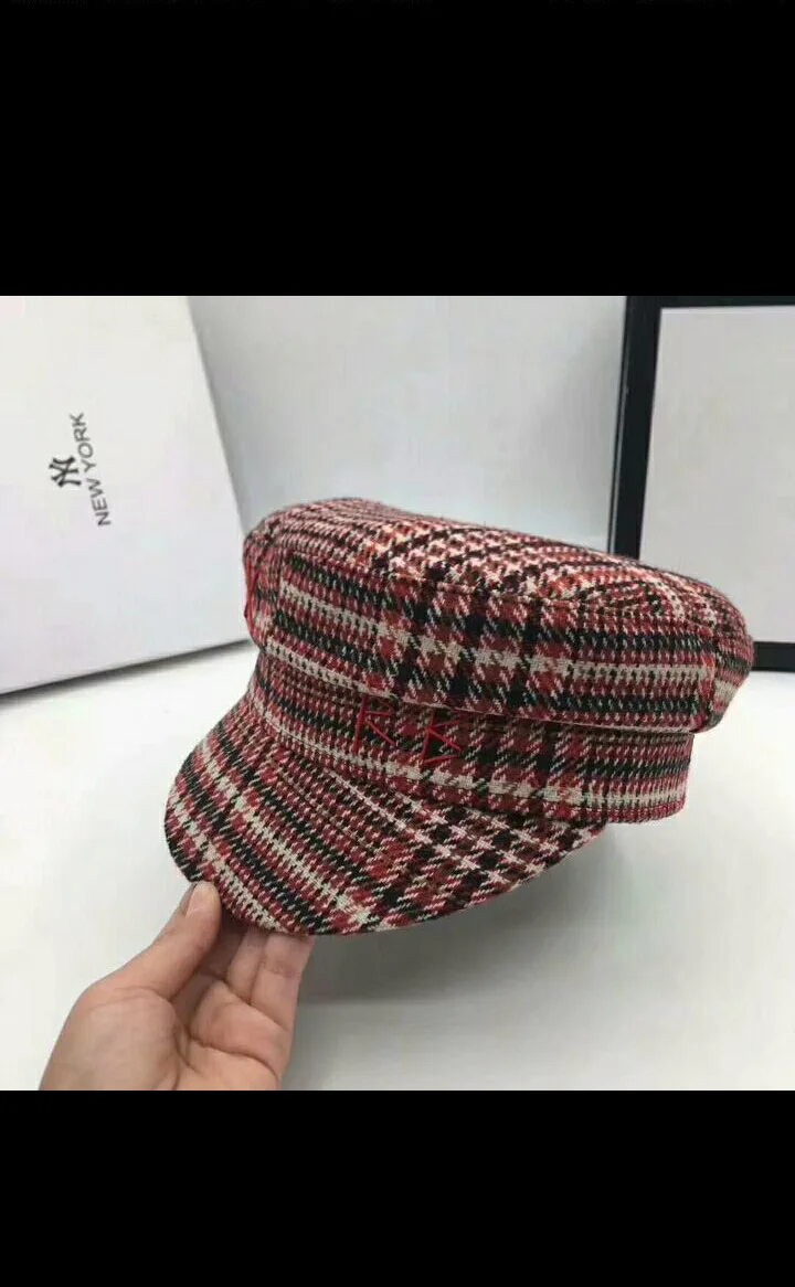 QDKPOTC New Spring Autumn Women Hat Fashion Houndstooth RB Military Hats Leisure Classic Flat Cap Female Beret Cap