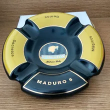 

Ceramic ashtray office porcelain decoration ashtray fashion home living room ashtray gift box packaging 18