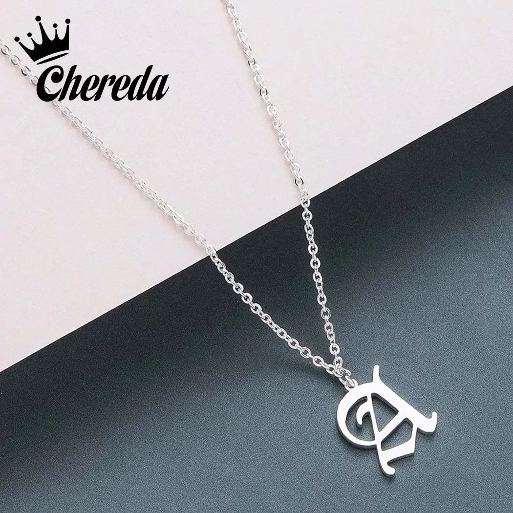 подвески буквы. подвеска по английскому. золотая подвеска английская и. подвеска с именем виктория. подвески с буквами золото.