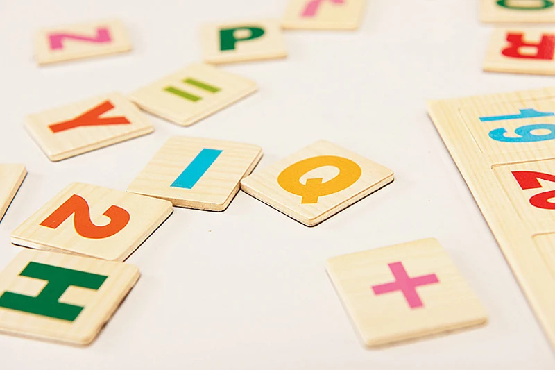 54 шт./компл. Монтессори Обучающие деревянные игрушки для детей алфавит, цифры холодильник магнитные наклейки Детские Обучающие математике