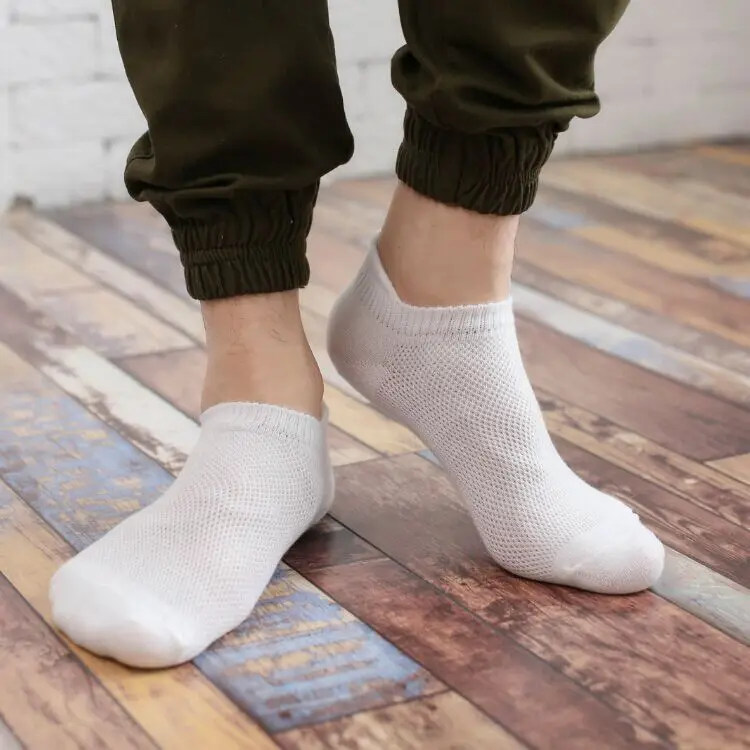 

Men's Summer Thin Mesh Breathable Short Socks Slippers 3 Colors ZDL035