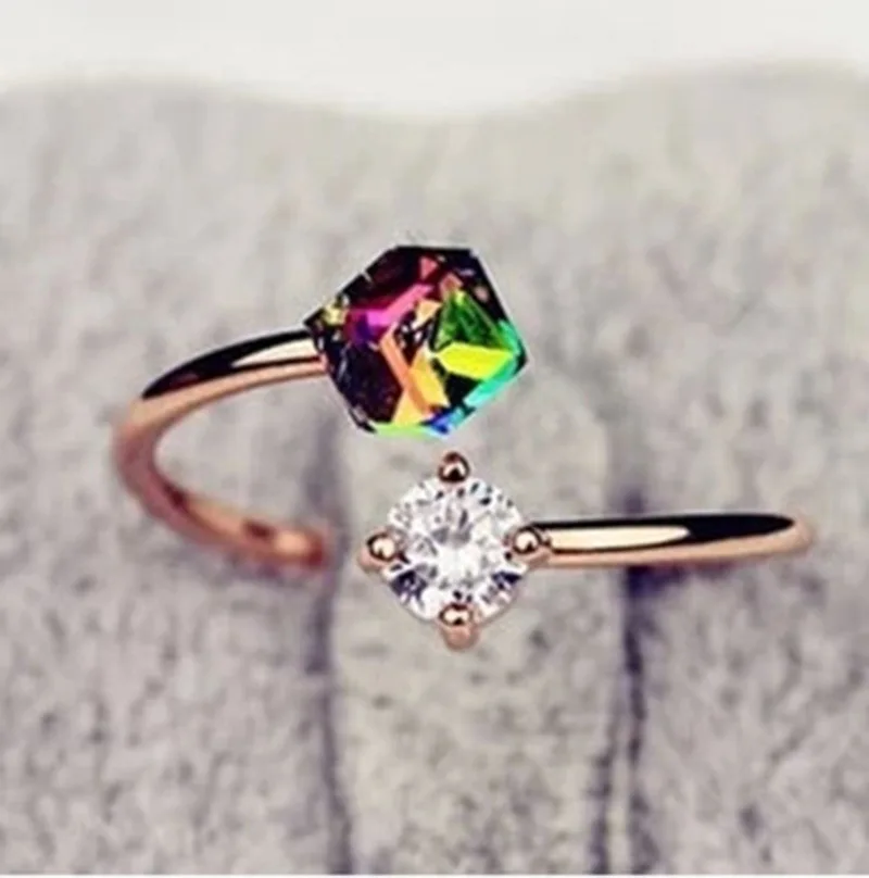 

Rose Gold Colorful Dream Blocks Crystal Retro Zircon Shiny Lady Ring Engagement Wedding Cocktail Ring Valentine's Day Gift