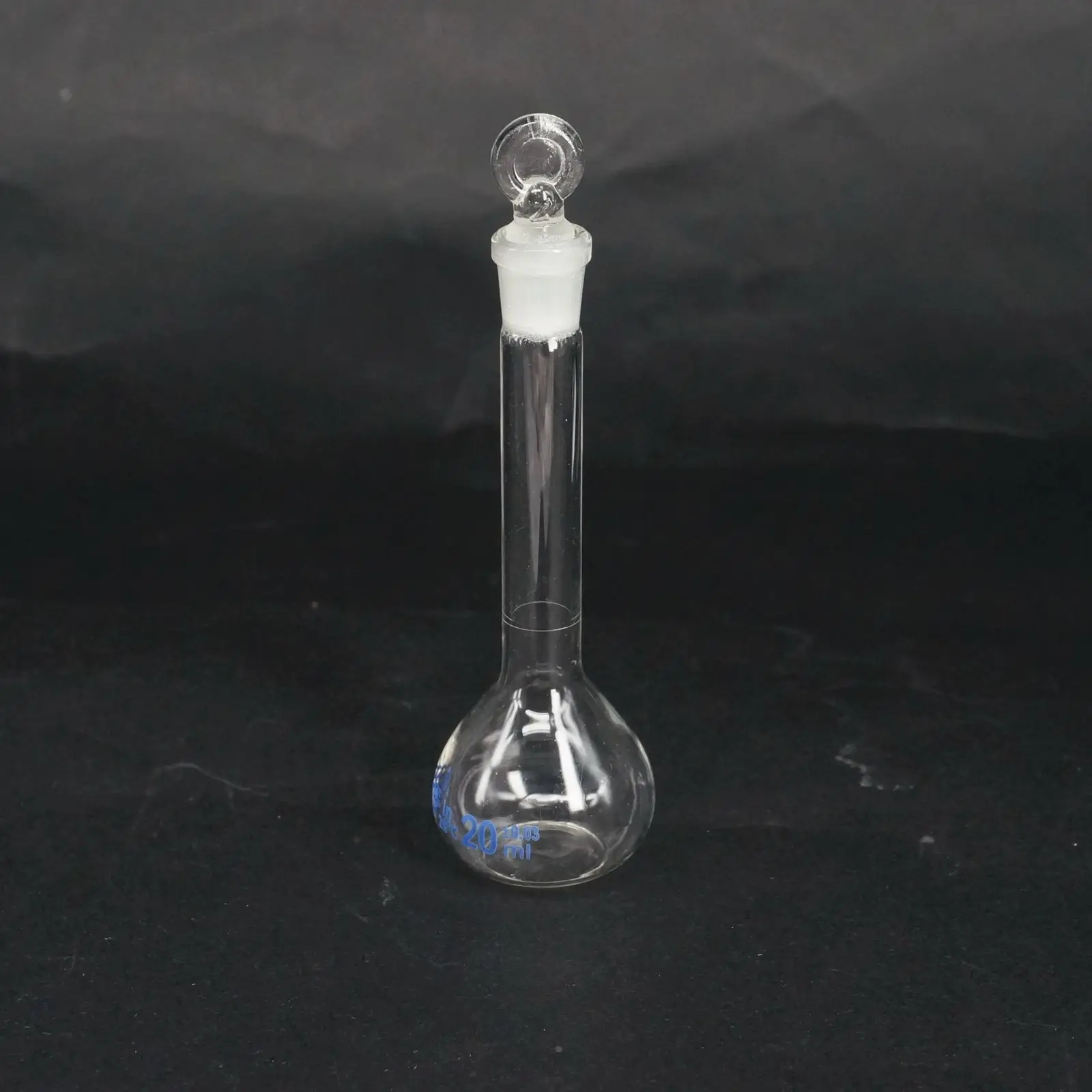 20ml Graduated Labrotary Glass Liquid Volumetric Flask with Glass