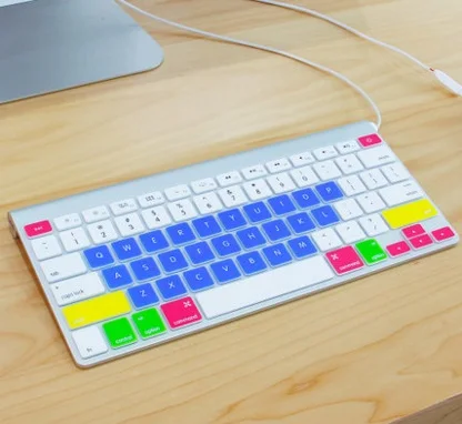 Радужные наклейки на клавиатуру Apple Macbook силиконовые защитные чехлы для