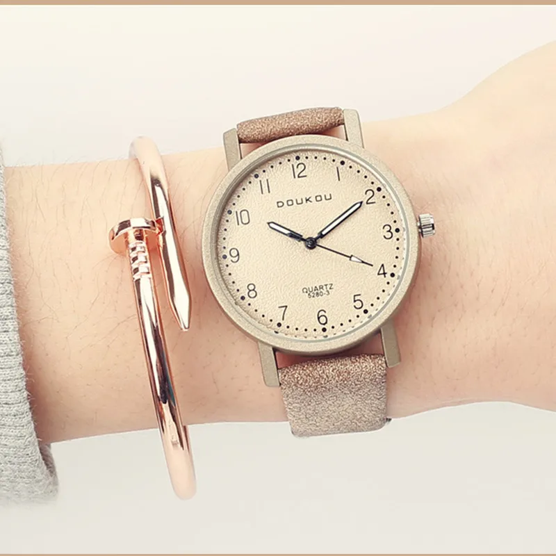 

Exquisite fashion simple women All-match dress watch retro leather female clock brand women's design wristwatches clock watches