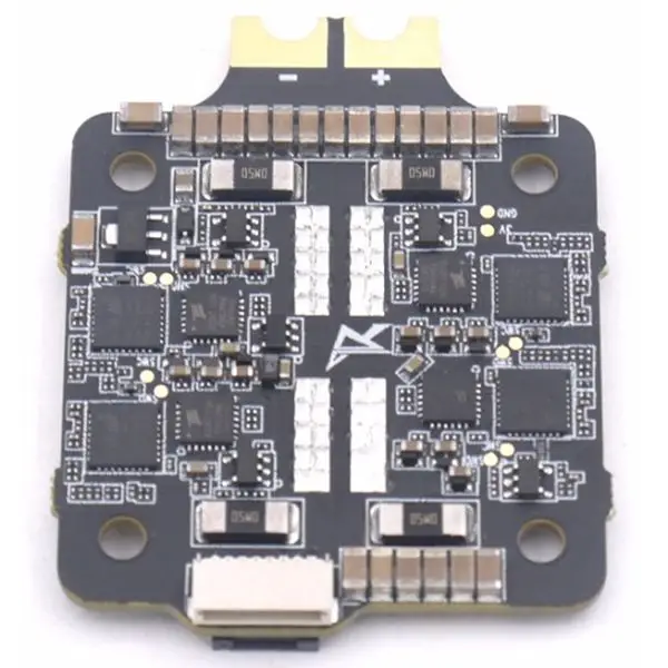 

Typhoon32 v2 4in1 ESC Electronic governor 4x35A with 30.5x30.5mm mounting holes supports DSHOT 1200, BLHELI32 firmware for qua