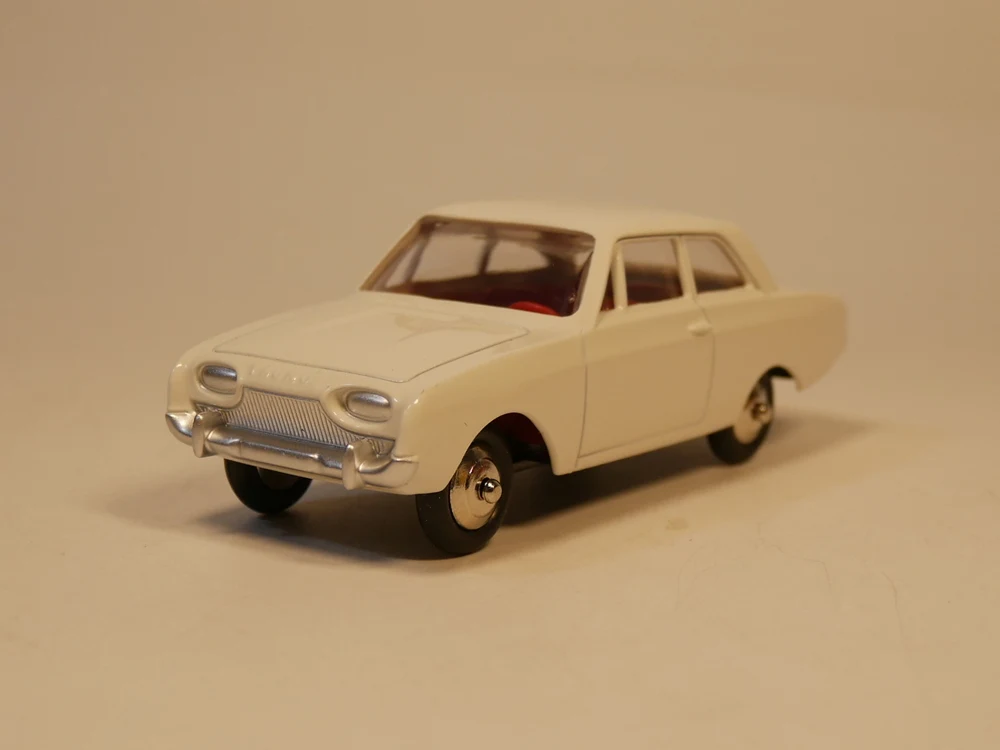 Игрушки DINKY 1:43 FORD "TAUNUS 17 м" литой модельный автомобиль