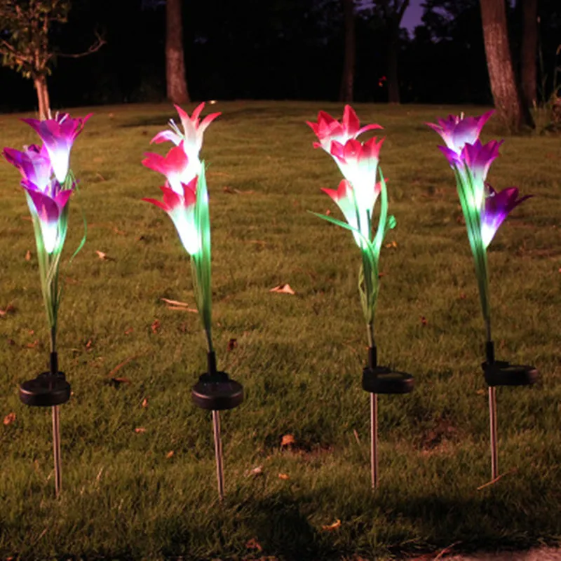 Solar Lily Flower 3 headlights in the courtyard to insert lawn lights