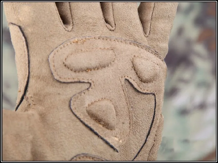 TGBS069-4 light tactical gloves