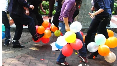 300 pieces lot balloons
