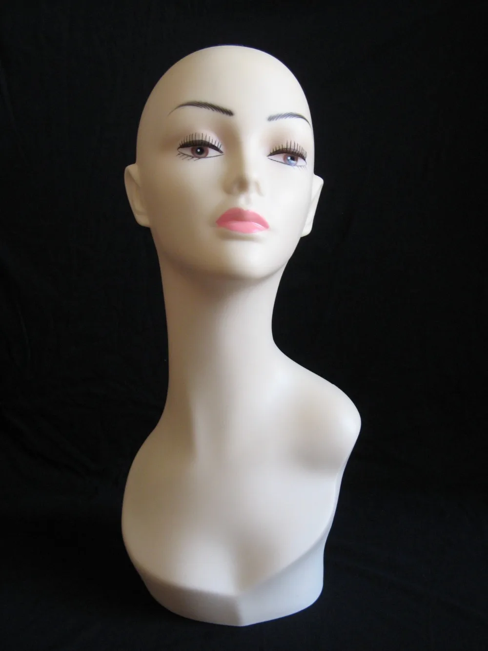 

High quality Realistic Plastic female manikin heads ,mannequin dummy head for hat & wigs display