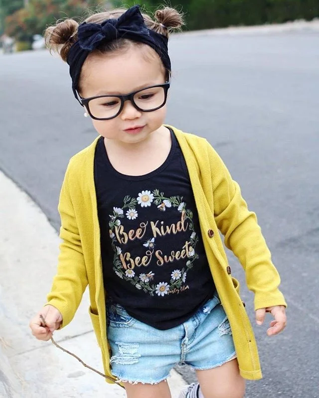 Коллекция года, повседневная детская одежда для маленьких девочек Футболка с цветочным принтом топы+ джинсовые штаны с цветочным рисунком шорты комплект из 2 предметов, размер 2-7T