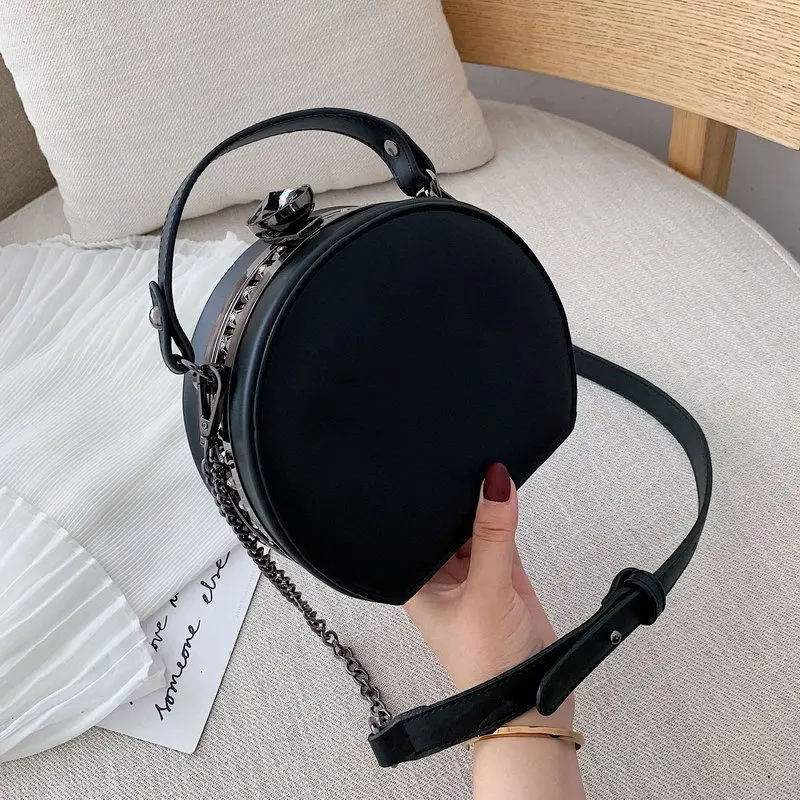 

Nets on the new small bag female 2019 new tidal Korean version of the bag chain bag bag single shoulder black bag