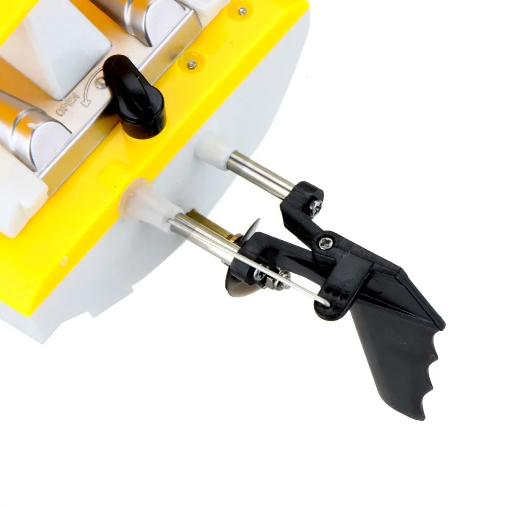 Freeshipping_High_Quality_Feilun_FT007_2.4G_4CH_Water_Cooling_20kmh_High_Speed_Wireless_Radio_Control_RC_Racing_Boat_Brushed_Motor_Speedboat_9