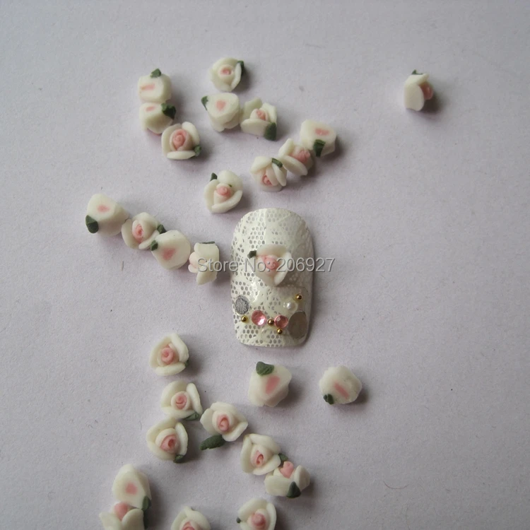 

CF3-1 30pcs Cute Ceramic White Flower Shape Nail Art Decoration Outlooking