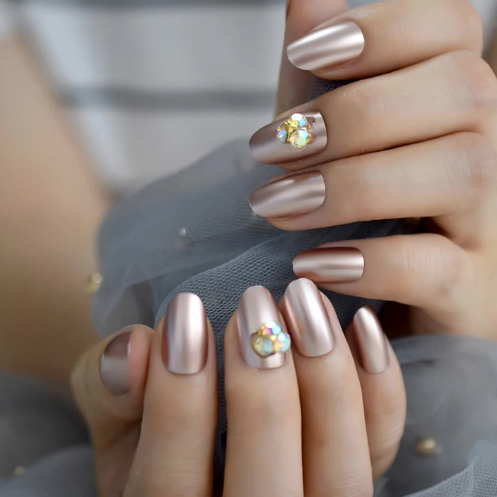 

Gorgous Luxury Nails Champagne 3D Design AB Rhinestones False Nails Normal Size Metallic Oval Custom Tips