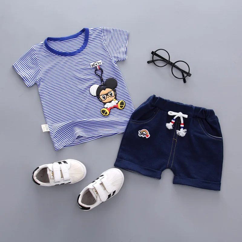 

Baby's Sets 2019 Summer Cartoons suit short sleeved shorts suit boy girl baby girl 2 piece Set Unisex Baby Clothing For Girls