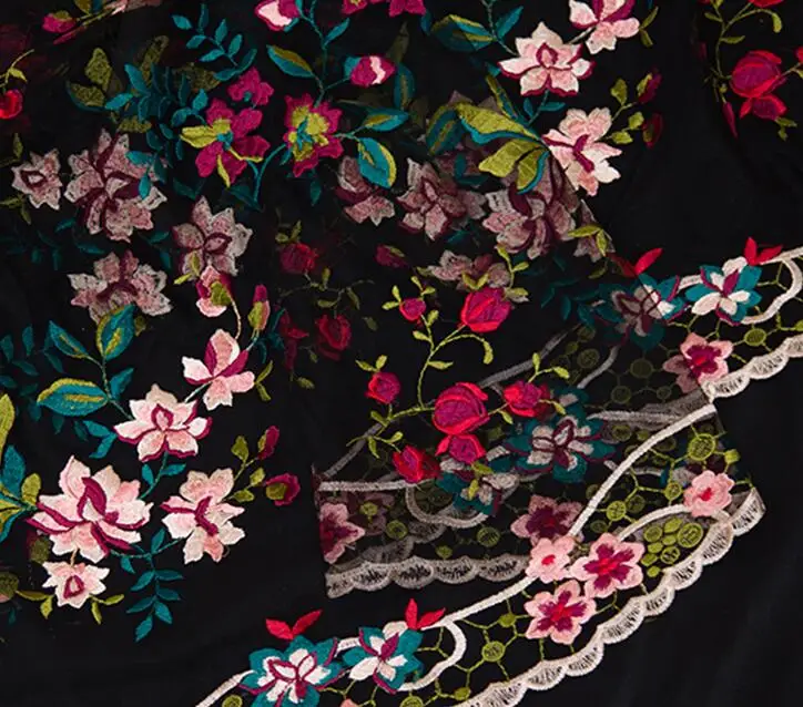

4 colored embroidered laKNITTING YARN Net 3D embroidered Chiffon Flower Lace Mesh material Fabric Dress Clothing Accessories DIY