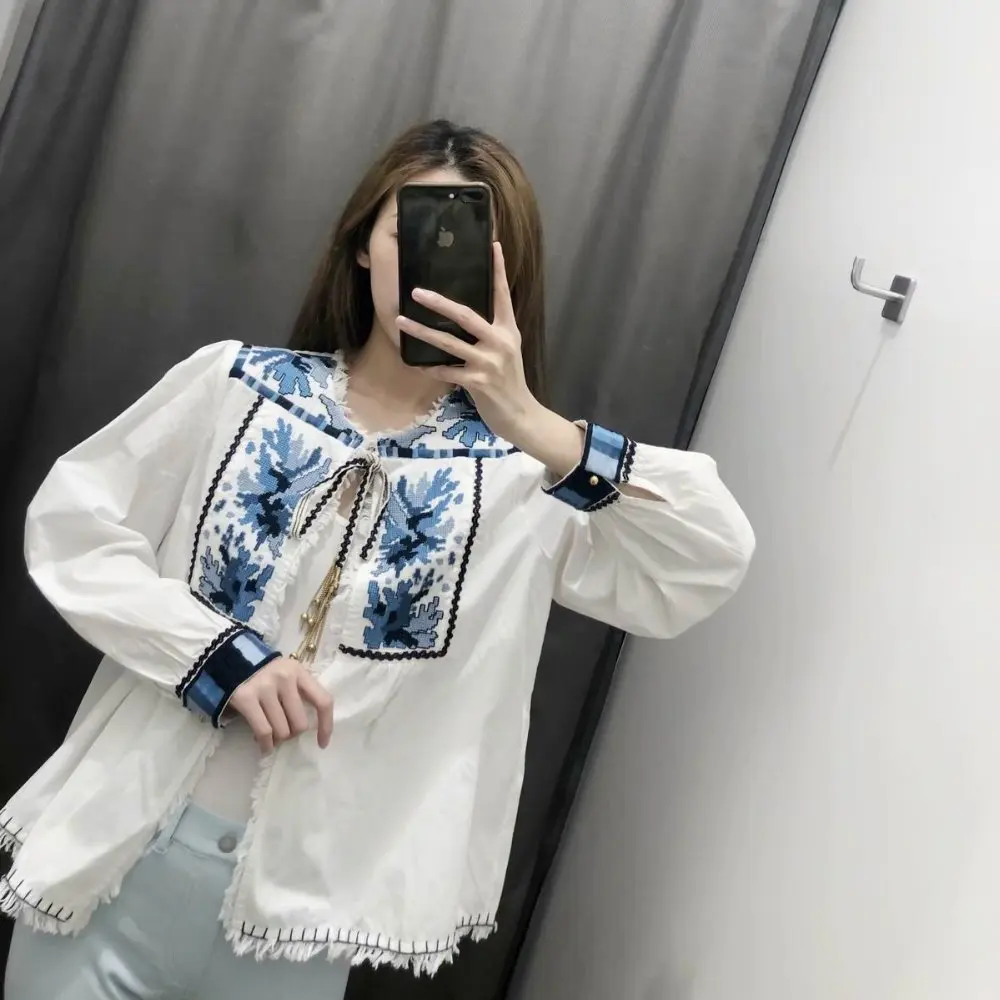  (61)