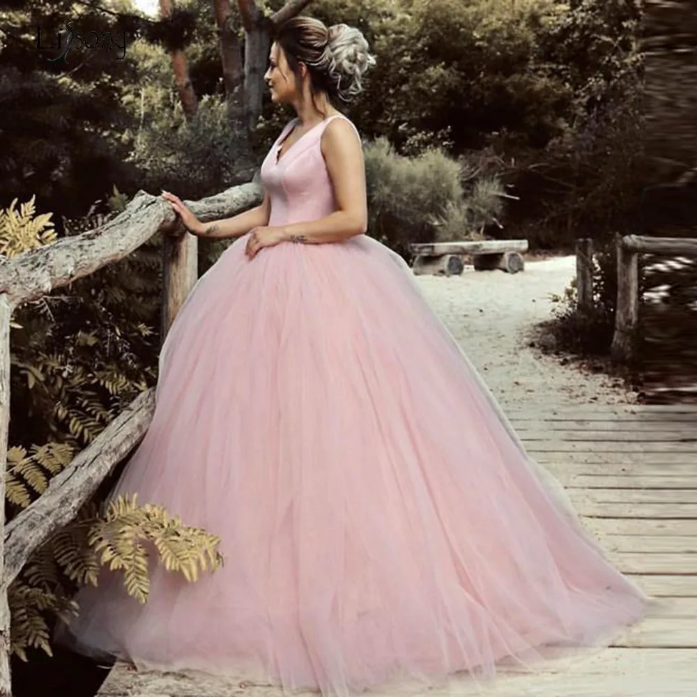 Sweet Candy Roze Kleur Tutu Prom Dresses Bows Fashion Weelderige Baljurken Voor Prinses Open Back Lange Prom Jassen Robe de Soiree Sweet Candy Roze Kleur Tutu Prom Dresses Bows Fashion Weelderige Baljurken Voor Prinses Open Back Lange Prom Jassen Robe de Soiree