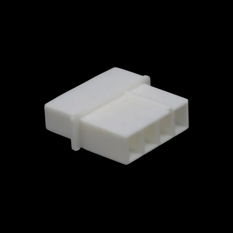 white-4pin-molex-female-connector-1