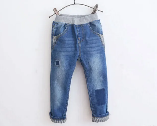 Модная детские джинсы для маленьких мальчиков джинсы мальчиков Повседневное лоскутные джинсы детские длинные брюки детские Брюки на
