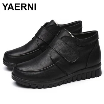 

YAERNI2018 new warm comfortable plus velvet winter shoes woman snow boots genuine leather shoes ankle boots flat boots blackE645
