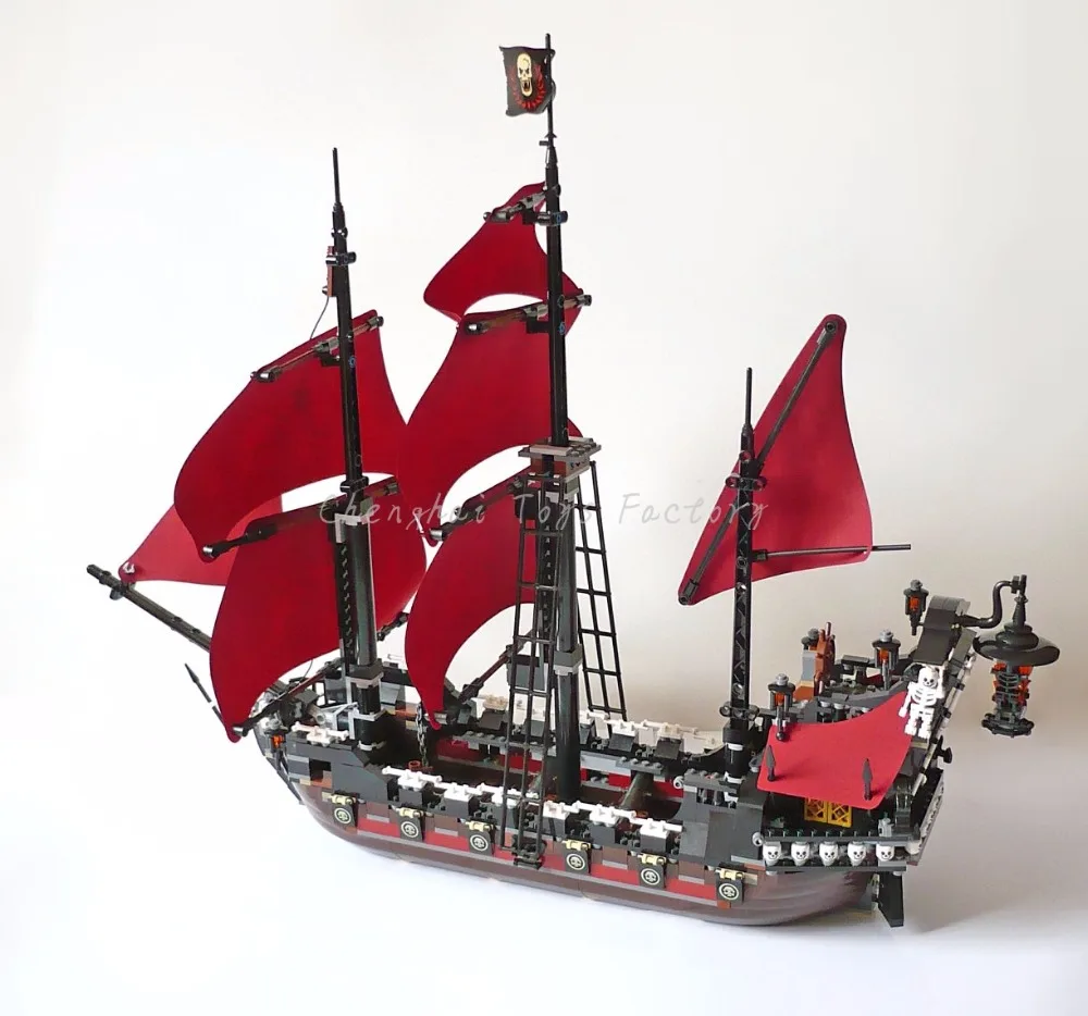 

1151Pcs LEPIN 16009 Compatible Movies 4195 Ship Pirates of The Caribbean Queen Anne's Revenge Set Building Blocks Toys for Kids
