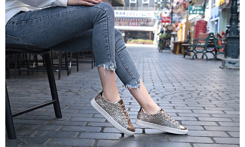 Ginita, новые блестящие туфли на плоской подошве женские лоферы из искусственной кожи на шнуровке с кристаллами, большие размеры, женская летняя модная обувь