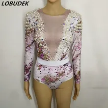 Боди с длинным рукавом, украшенным блестящими кристаллами и белым жемчугом, сексуальное женское платье для ночного клуба, костюм для диджея, певицы DS, вечерние костюмы для торжества, шоу, сцены