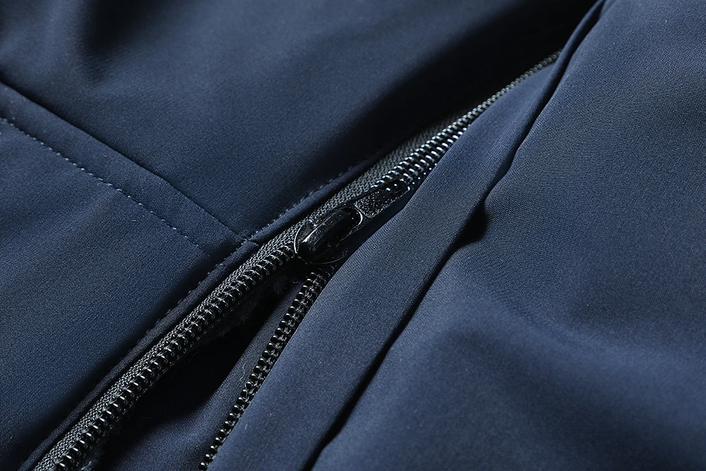 983A0898
