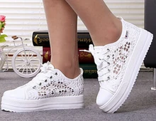Plus size 3.5cm Women Platform Flats Fashion Lace Hollow Floral White Casual Canvas Shoes Low Zapatos Mujer Free shipping
