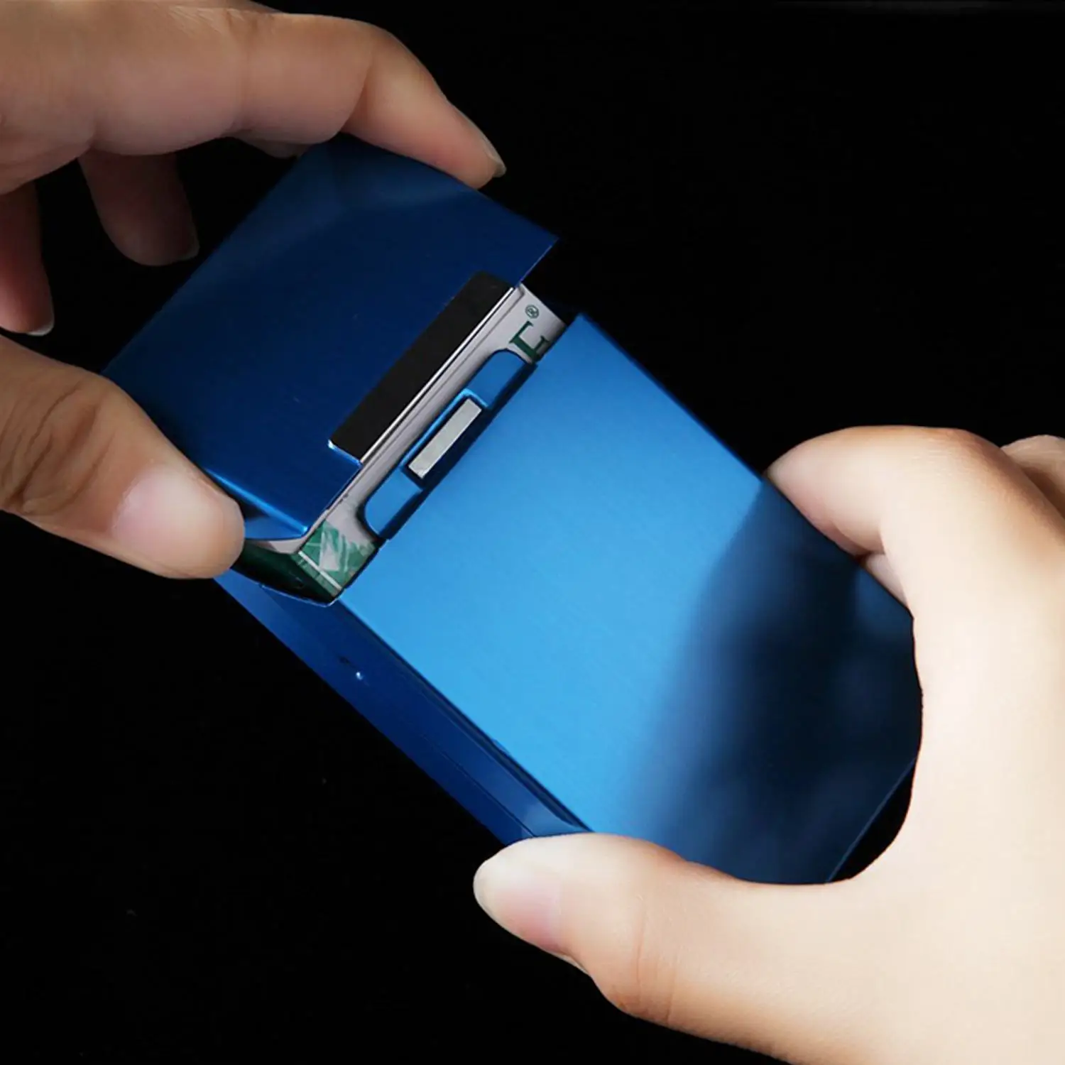 

Ultra Thin Creative Personality Cigaret Case Slim Metal Slider Cigarette Box Aluminum Gift Box Cigarette Holder