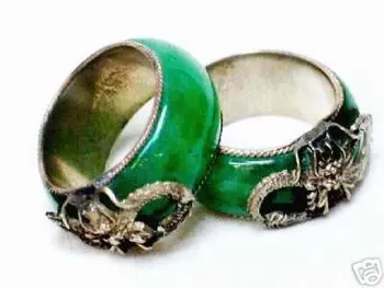 

A pair of collections of jade silver dragon ring