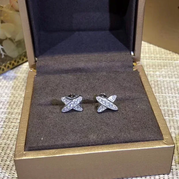 

Luxury brand jewelry S925 sterling silver x-shaped rhinestone earrings with versatile refined earrings for women