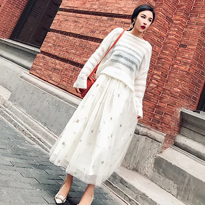 white Tcyeek/ осенний Модный женский комплект из двух предметов, топ и милые юбки женские повседневные вязаные свитера, костюм женский костюм LWL591 - Цвет: white