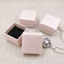 

2018New Purple White Pink Ring Box 4X4X3CM