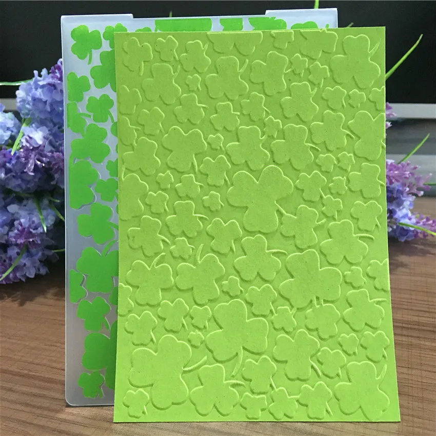 

Symbol Of Lucky Clover Plastic Embossing Folder For Scrapbooking Photo Album Paper Card DIY Handmade Greeting Card Gift Box