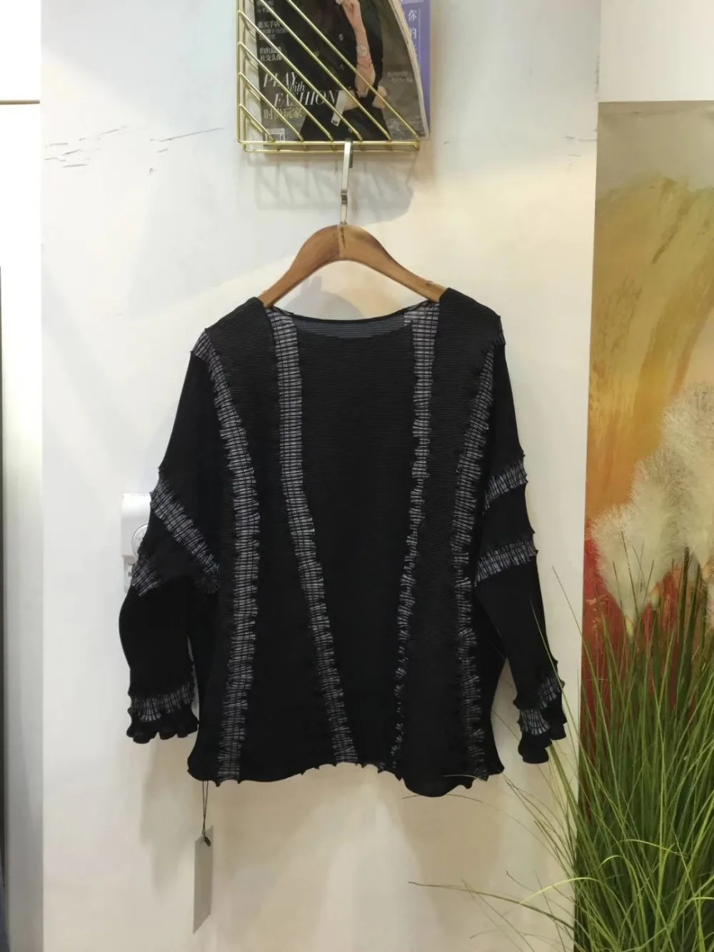 Костюм Miyake из футболки с рукавом летучая мышь со складками и брюк мышь|Спортивные