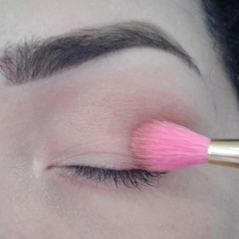 

1 PC Professional Eye Brushes Eyeshadow Foundation Mascara Blending Pencil Brush Makeup Brushes Tool Cosmetic Goat Hair
