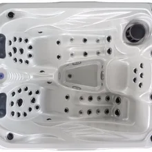 203 piccolo vasche idromassaggio da esterno на 3 персона