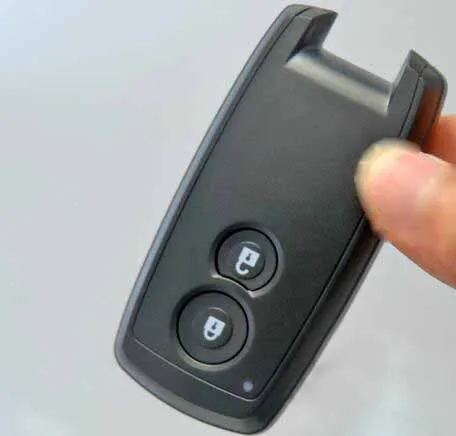 Suzuki smart key case 4
