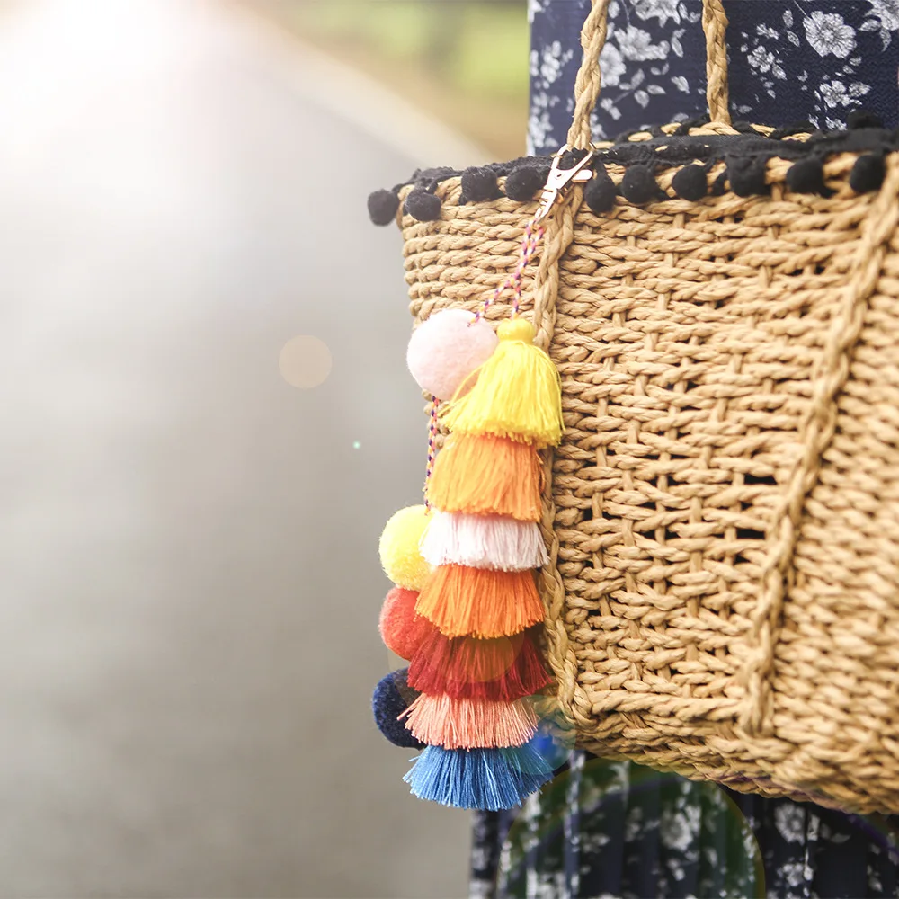 

New Colorful Pompones Pompoms Tassel Keychain Women Bag Charms Bohemian Decoration Pendants Accessories Key Chains