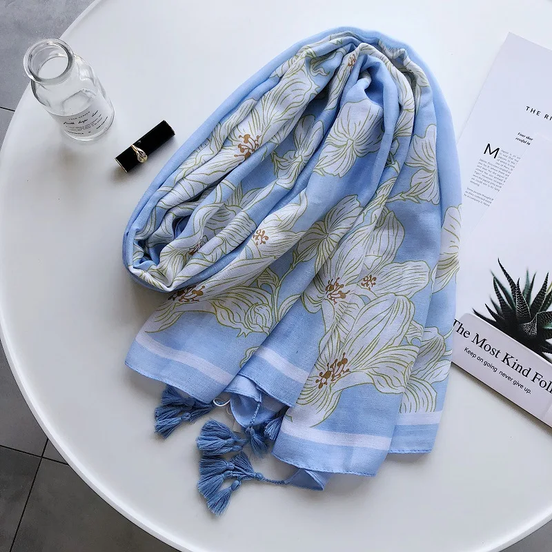 

2019 New Lily Print Long Scarf High Quality Spring Summer Blue Scarf Women Cotton Scarf Sunscreen Shawl Beach Towel