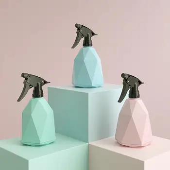 

600ml Rhomb Watering Can Pot Spray Bottle Container Cleaning Gardening Tool Drop Shipping