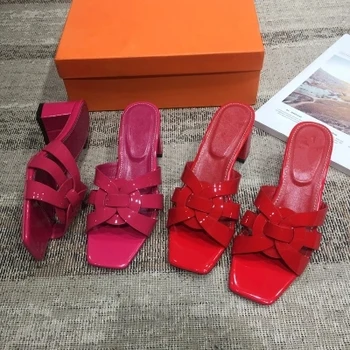 

Hot Sale Woman open toe Patent Leather Tribute Slippers Shoes thick High Heels Luxury Designed Lady Slides Casual Outdoor Shoes
