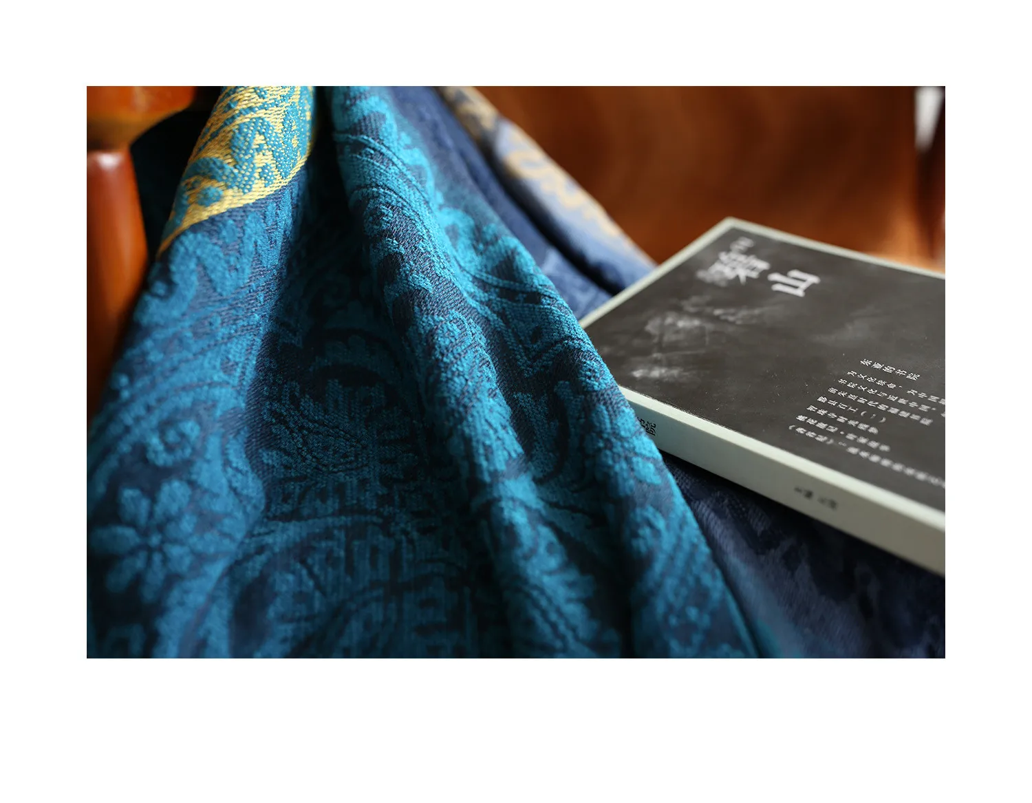 Chenille Sofa Towels With Tassels Chinese Traditional Sofa Covers Throw Blankets Funiturn Protectors Home Textile Almofas Decor