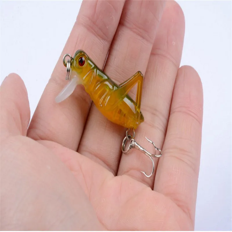 1PCS 40mm 3g Grasshopper Insects Fishing Lures Flying Wobbler Lure Hard  Bait 10# Hooks Artificial Baits Bass Pike Fishing Tools