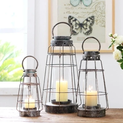 

American country retro nostalgic wrought iron candle holder portable horse wind lamp bar model room creative decoration ornament
