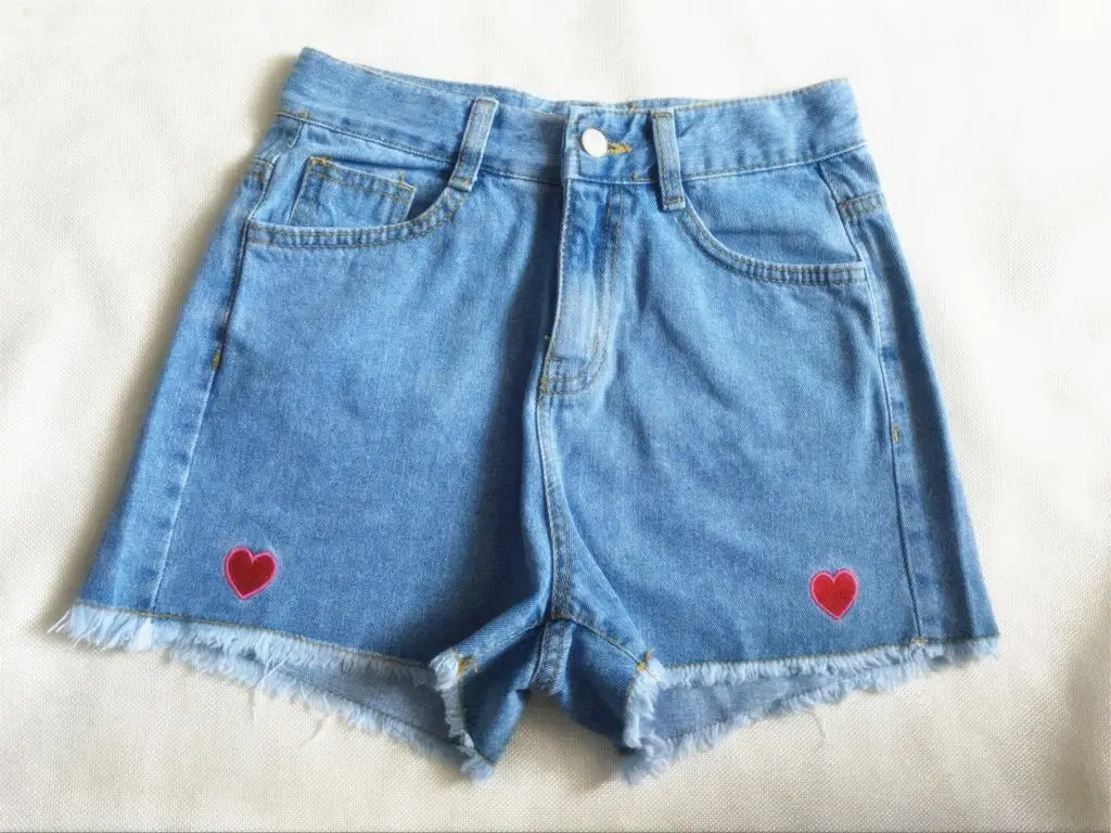 

2019 Summer New Design Women's Jeans High Waist Blue Tassel Large Size Zipper Women's Denim Shorts Cute Heart Shape